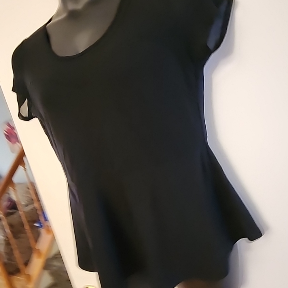 Torrid Top - Picture 2 of 11